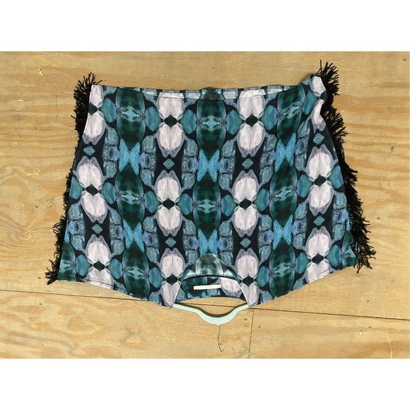 Marie Oliver Abstract Fringe Blue Pink Pullover Size large , MSRP $268 - Picture 4 of 9